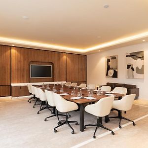 Holiday Inn Gurgaon Nh8 By Ihg